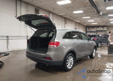 2017 Kia Sorento Lx/L из США, поврежденный, VIN 5XYPGDA54HG278773